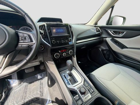 Used 2020 Subaru Forester Premium image 25