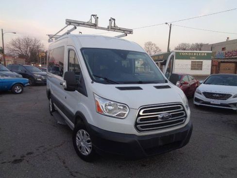Used 2019 Ford Transit 150 XLT RWD image 36