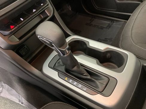 Used 2022 Chevrolet Colorado LT image 20