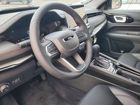 New 2026 Jeep Compass Trailhawk AWD/4WD image 10