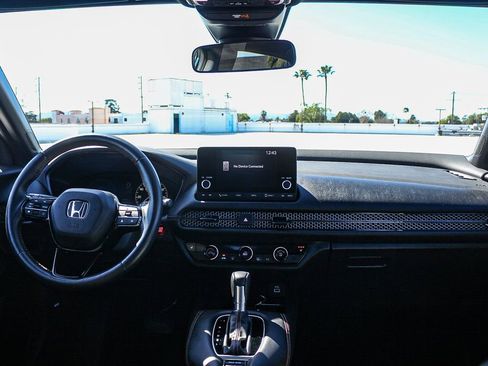 Used 2024 Honda HR-V Sport image 11