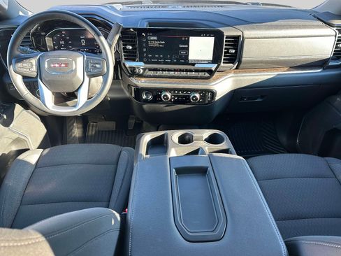 Used 2024 GMC Sierra 1500 Elevation image 13