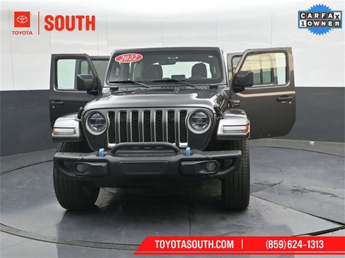 Used 2022 Jeep Wrangler Unlimited Sahara image 53