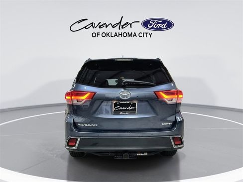 Used 2018 Toyota Highlander Limited image 7