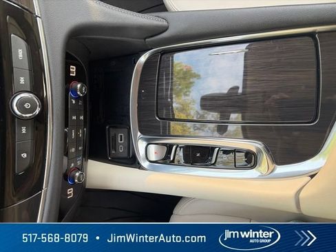 Certified 2023 Buick Enclave Premium AWD/4WD image 29