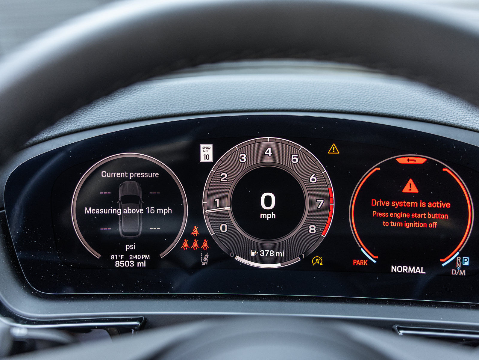 Certified 2025 Porsche Cayenne AWD/4WD image 17