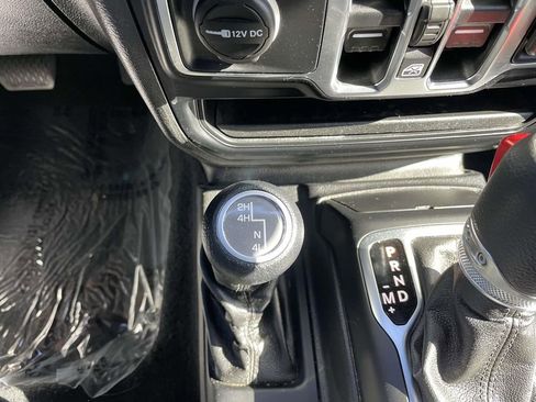 Used 2020 Jeep Wrangler Unlimited Sport S image 41