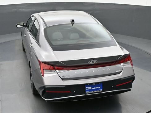 Certified 2024 Hyundai Elantra Limited FWD image 37