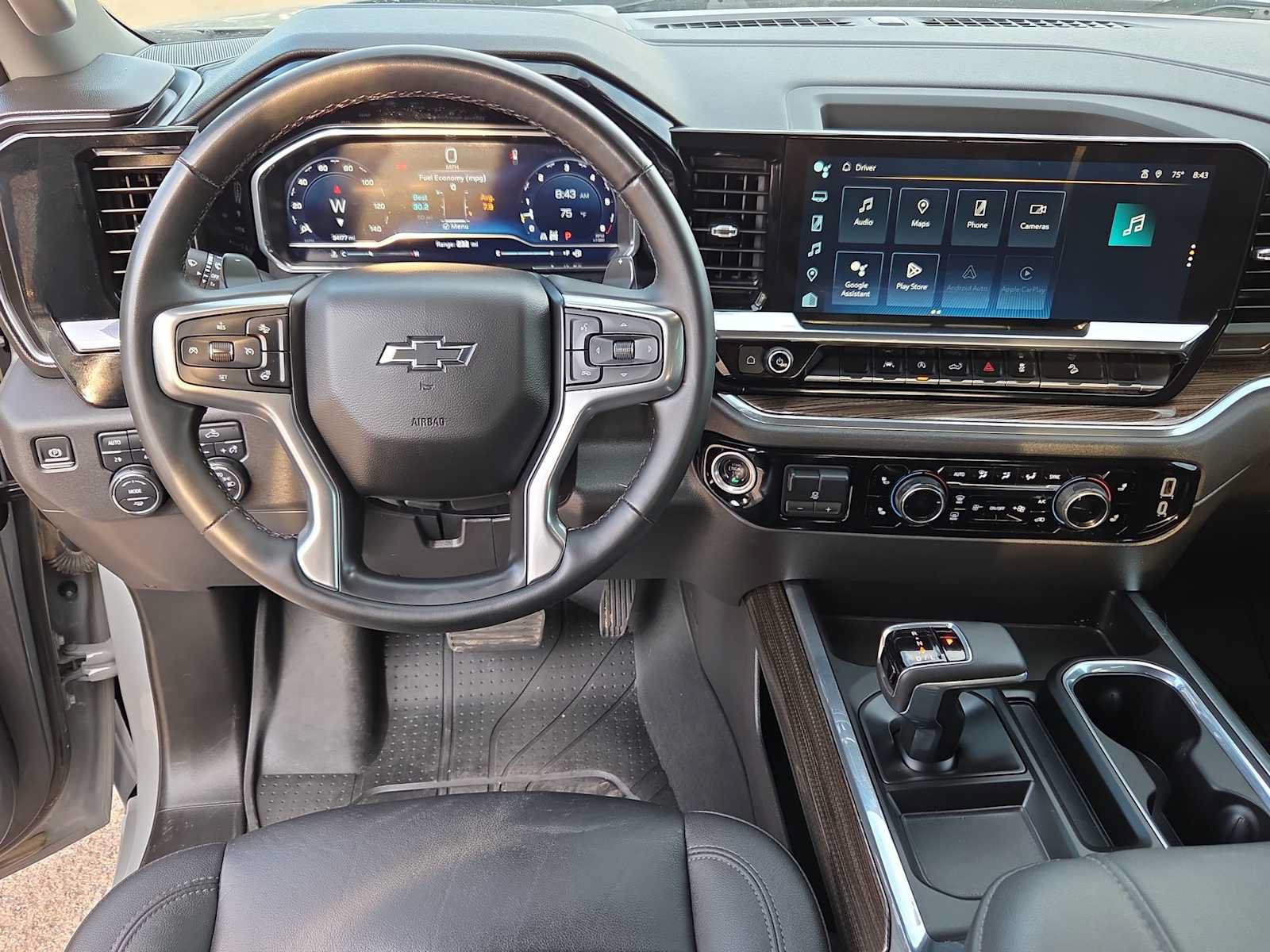 Used 2024 Chevrolet Silverado 1500 LT Trail Boss w/ Convenience Package II AWD/4WD image 14
