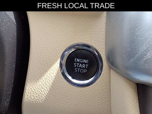Used 2017 Toyota Highlander Limited FWD image 14
