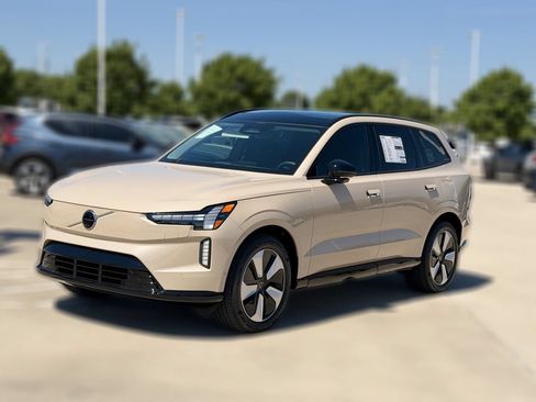New 2026 Volvo EX90 Plus AWD/4WD image 3