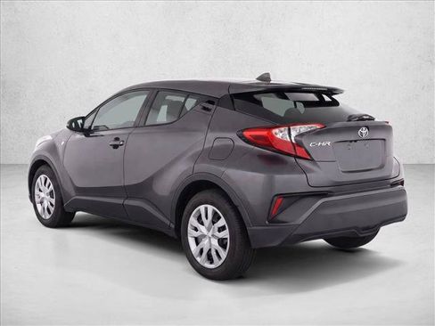 Used 2019 Toyota C-HR LE FWD image 5