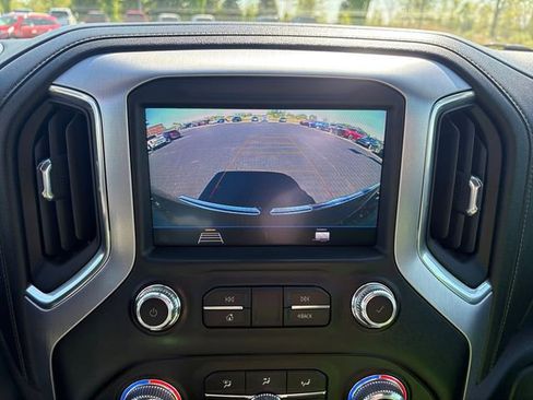 Used 2020 GMC Sierra 1500 SLE w/ SLE Value Package AWD/4WD image 23