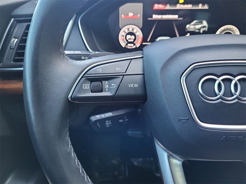 Used 2022 Audi Q5 2.0T Premium Plus image 24