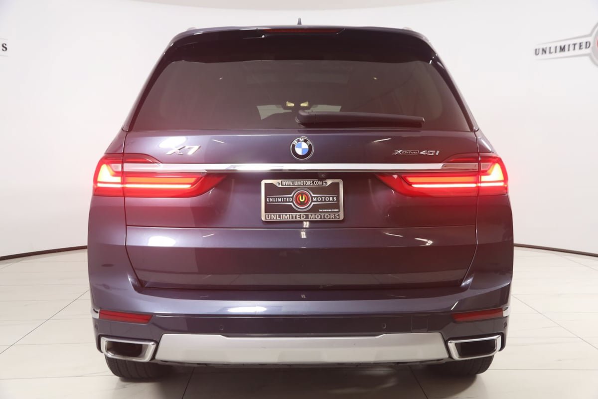 Used 2022 BMW X7 xDrive40i w/ Premium Package AWD/4WD image 27