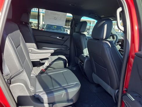 New 2026 Chevrolet Traverse LT w/ Midnight/Sport Edition image 32