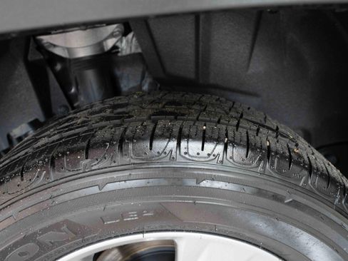 Used 2025 Toyota RAV4 LE image 30