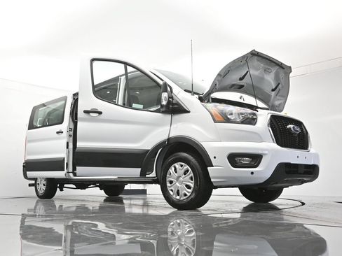 Used 2024 Ford Transit 350 XLT RWD image 48