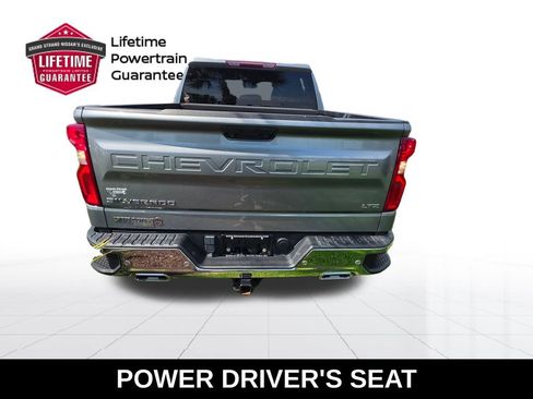 Used 2023 Chevrolet Silverado 1500 LTZ w/ Z71 Off-Road Package AWD/4WD image 10