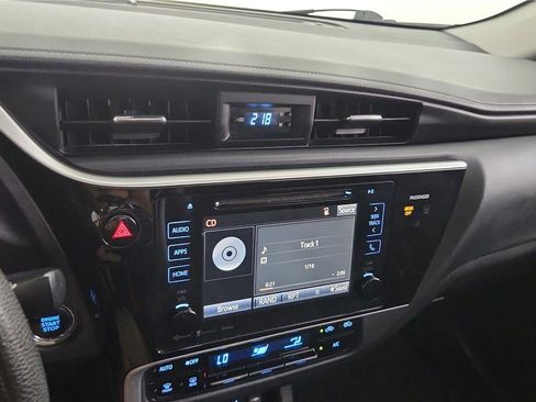 Used 2017 Toyota Corolla XLE FWD image 24