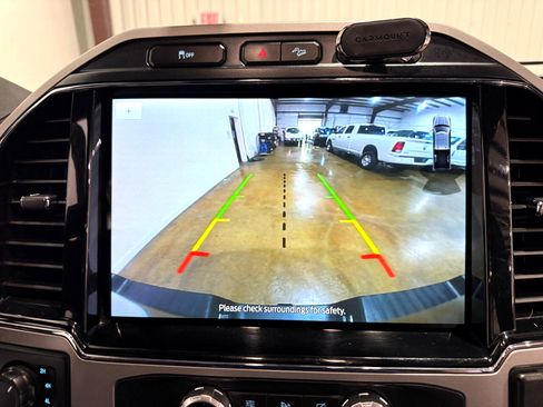 Used 2022 Ford F250 Lariat w/ Black Appearance Package image 37