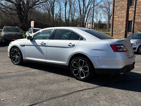 Used 2015 Ford Taurus SHO w/ Equipment Group 401A image 31