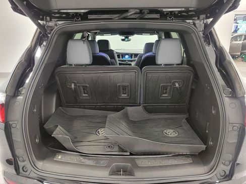 Used 2023 Buick Enclave Essence w/ Experience Buick Package AWD/4WD image 15