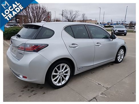 Used 2011 Lexus CT 200h image 6