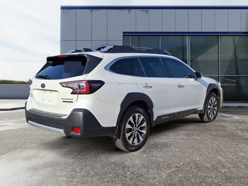 Used 2023 Subaru Outback Touring XT w/ Popular Package #2 image 6