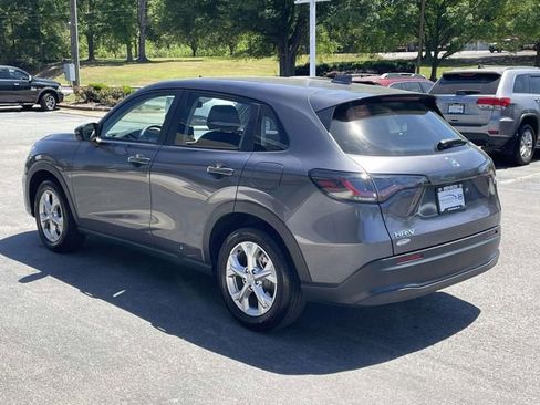 Used 2025 Honda HR-V LX image 4