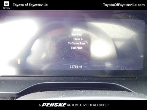 Used 2024 Jeep Grand Cherokee L Limited w/ Trailer Tow Package image 12