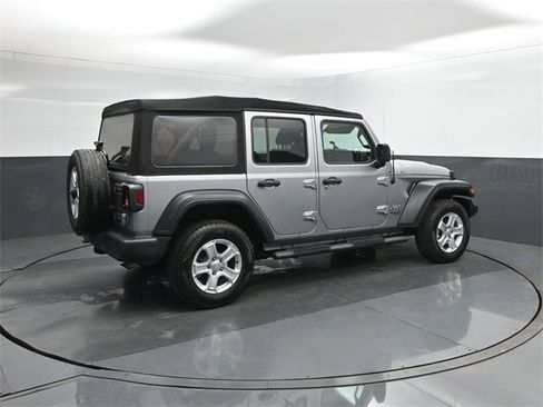 Used 2020 Jeep Wrangler Unlimited Sport S image 15