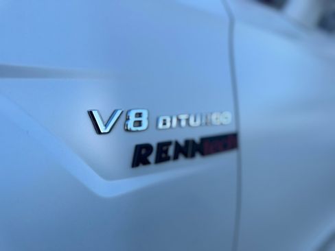 Used 2012 Mercedes-Benz CLS 63 AMG image 34