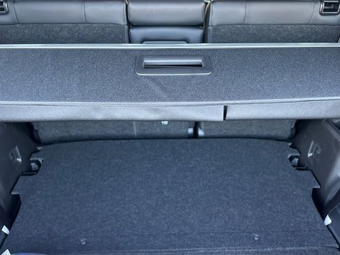 New 2025 Mitsubishi Outlander SE image 16