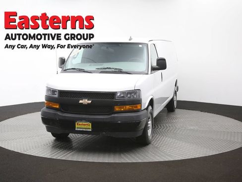 Used 2019 Chevrolet Express 2500 Extended RWD image 51