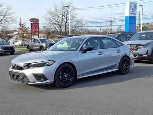 Certified 2024 Honda Civic Sport image 3