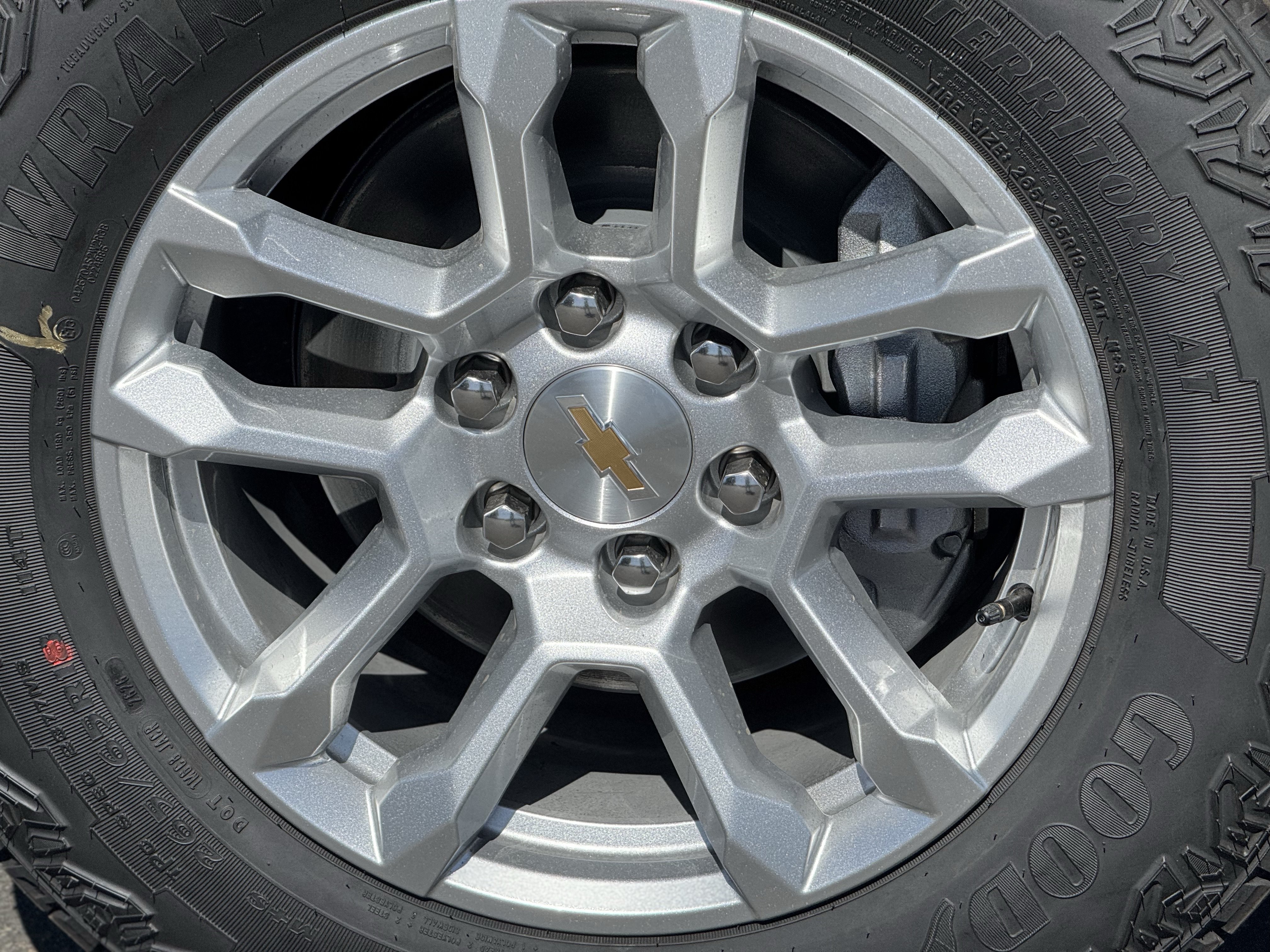 New 2026 Chevrolet Silverado 1500 LT w/ Z71 Off-Road Package AWD/4WD image 8