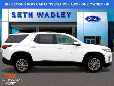 Used 2023 Chevrolet Traverse LT image 5