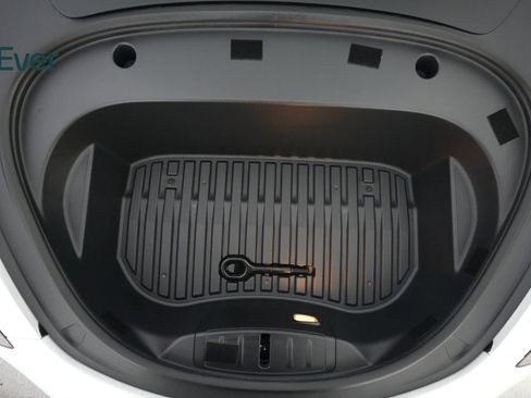 Used 2023 Tesla Model 3 Standard Range RWD image 28