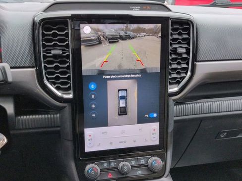 Used 2024 Ford Ranger XLT w/ Technology Package image 27