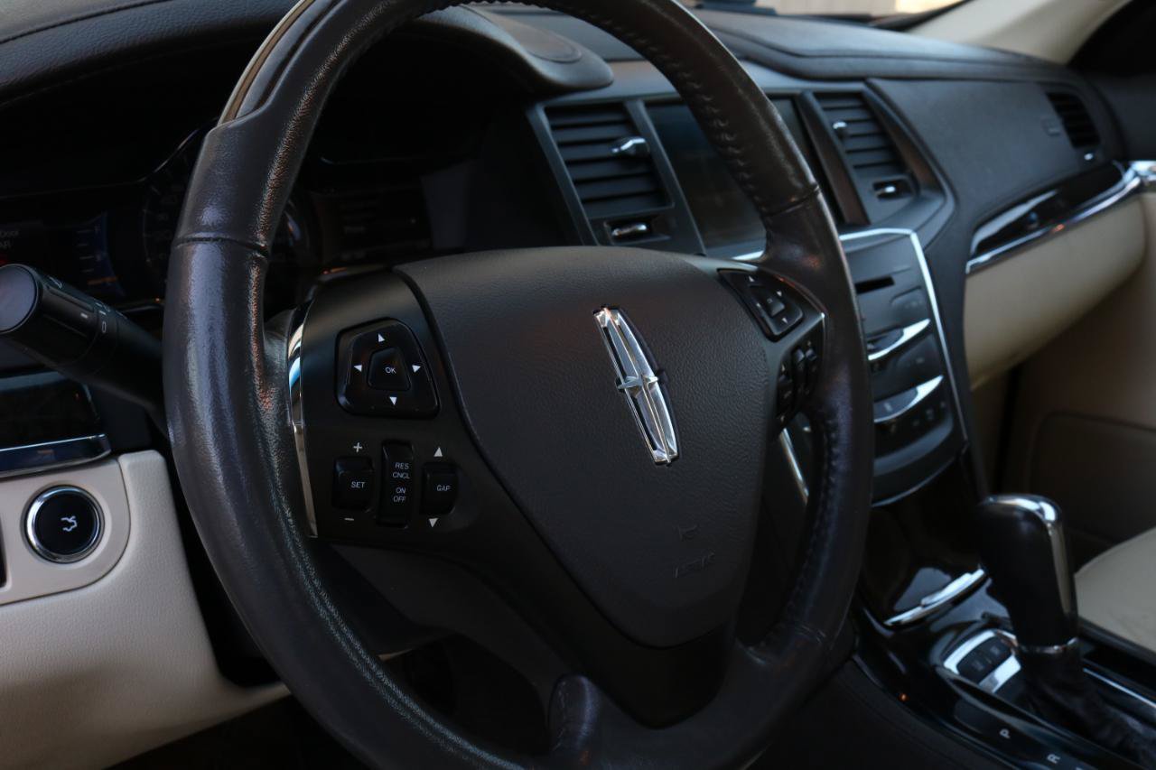 Used 2015 Lincoln MKS AWD w/ Equipment Group 201A image 20