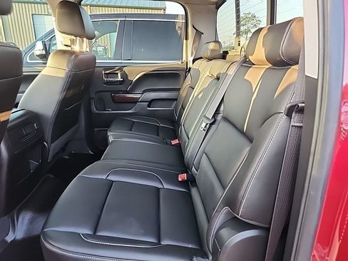 Used 2018 GMC Sierra 1500 SLT AWD/4WD image 5