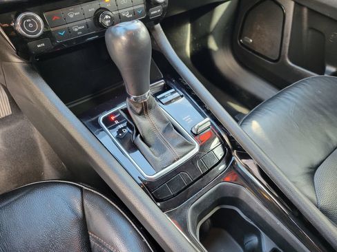 Used 2022 Jeep Compass Limited w/ Sun and Sound Group AWD/4WD image 14
