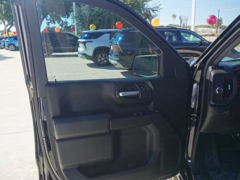 New 2026 GMC Sierra 1500 Pro image 13