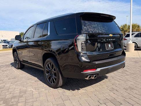 Used 2026 Chevrolet Tahoe High Country AWD/4WD image 11