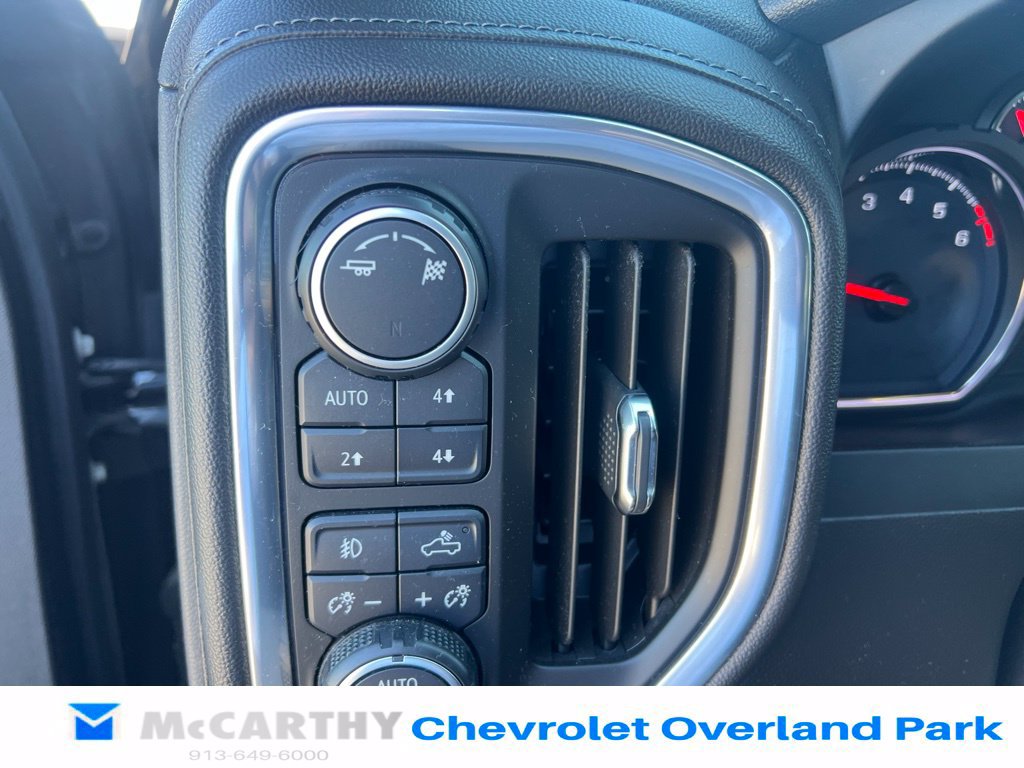 Used 2019 Chevrolet Silverado 1500 RST AWD/4WD image 10