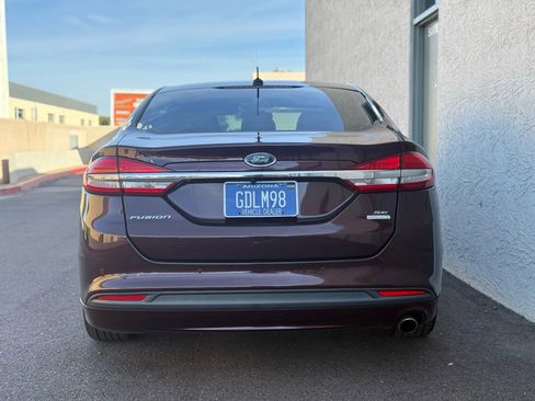 Used 2017 Ford Fusion SE w/ Fusion SE Technology Package image 31
