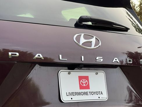 Used 2024 Hyundai Palisade Limited AWD/4WD image 50