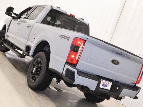 New 2026 Ford F350 Lariat w/ Black Appearance Package image 32