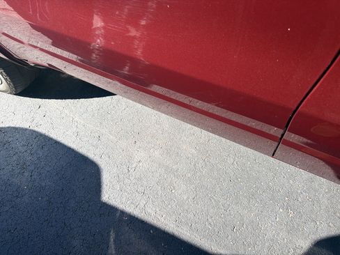 Used 2021 RAM 1500 Laramie w/ Sport Appearance Package image 18